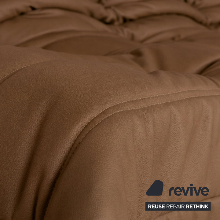 Ligne Roset Togo Garnitur Ecksofa Dreisitzer Sofa Couch Sessel Eckelement Veganes Leder GAVIN 103 Cognac Neubezug