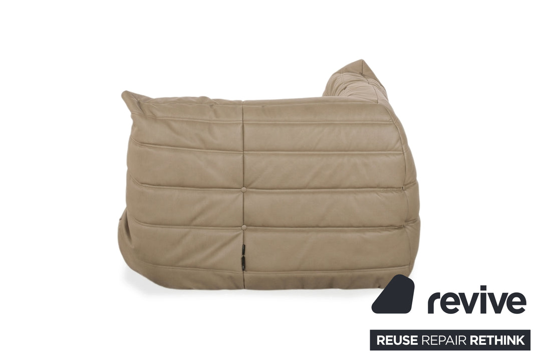 Ligne Roset Togo Sessel Ecke veganes Leder Neubezug Sandfarbend