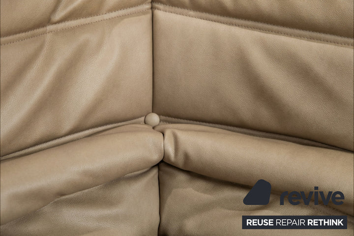 Ligne Roset Togo Sessel Ecke veganes Leder Neubezug Sandfarbend