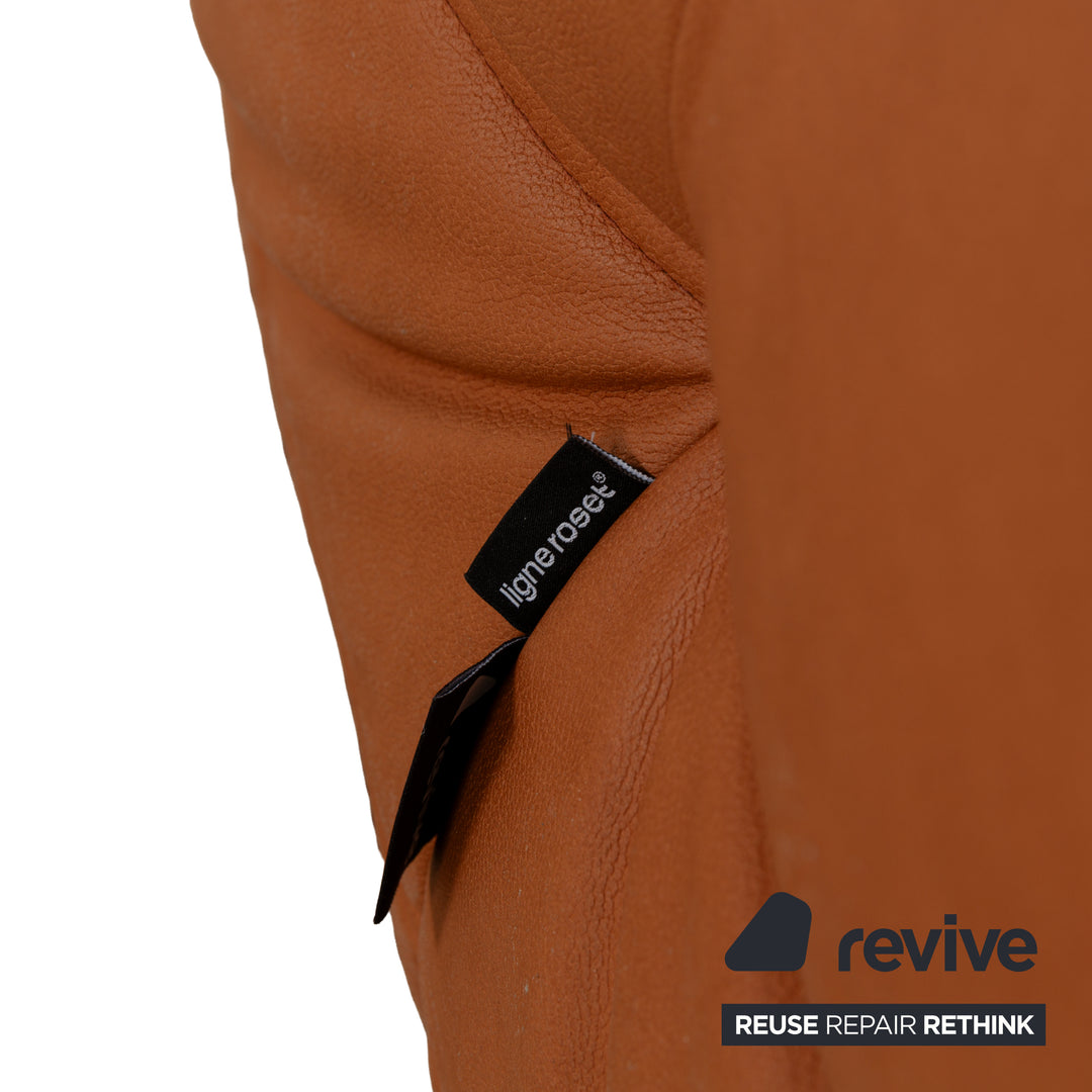 Ligne Roset Togo Sessel Textilleder Vegan Braun Cognac Neubezug