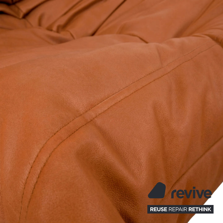 Ligne Roset Togo Sessel Veganes Leder Braun Cognac Neubezug