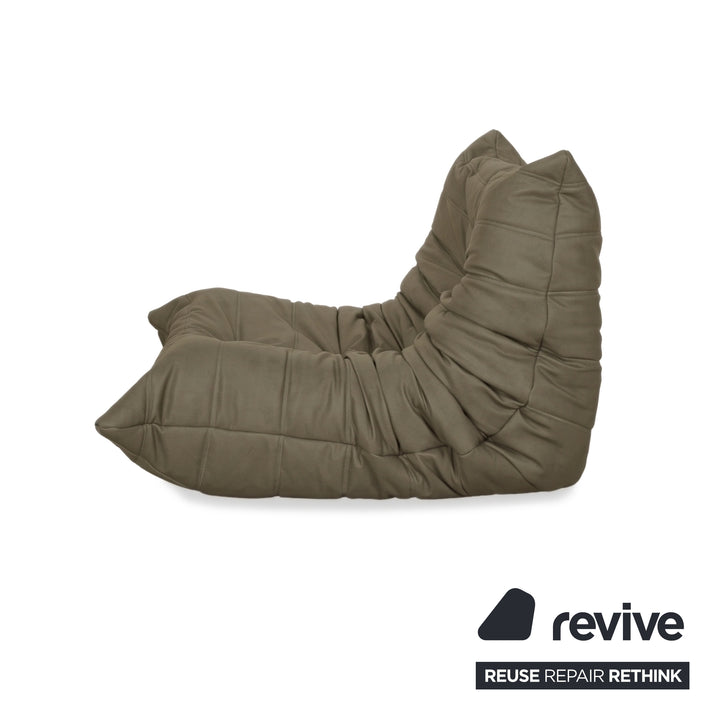 Ligne Roset Togo Sessel Veganes Leder Grün Olive Neubezug