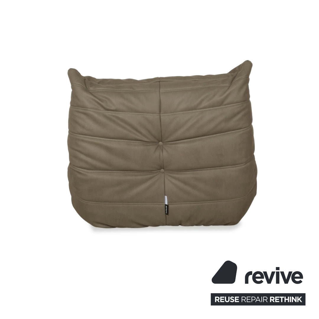 Ligne Roset Togo Sessel Veganes Leder Grün Olive Neubezug