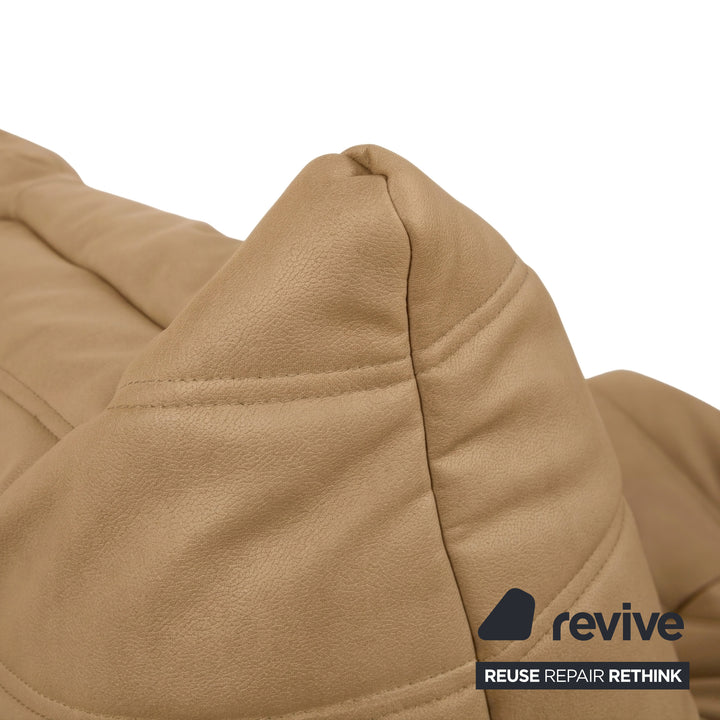Ligne Roset Togo Sessel Veganes Leder Senfgelb Neubezug