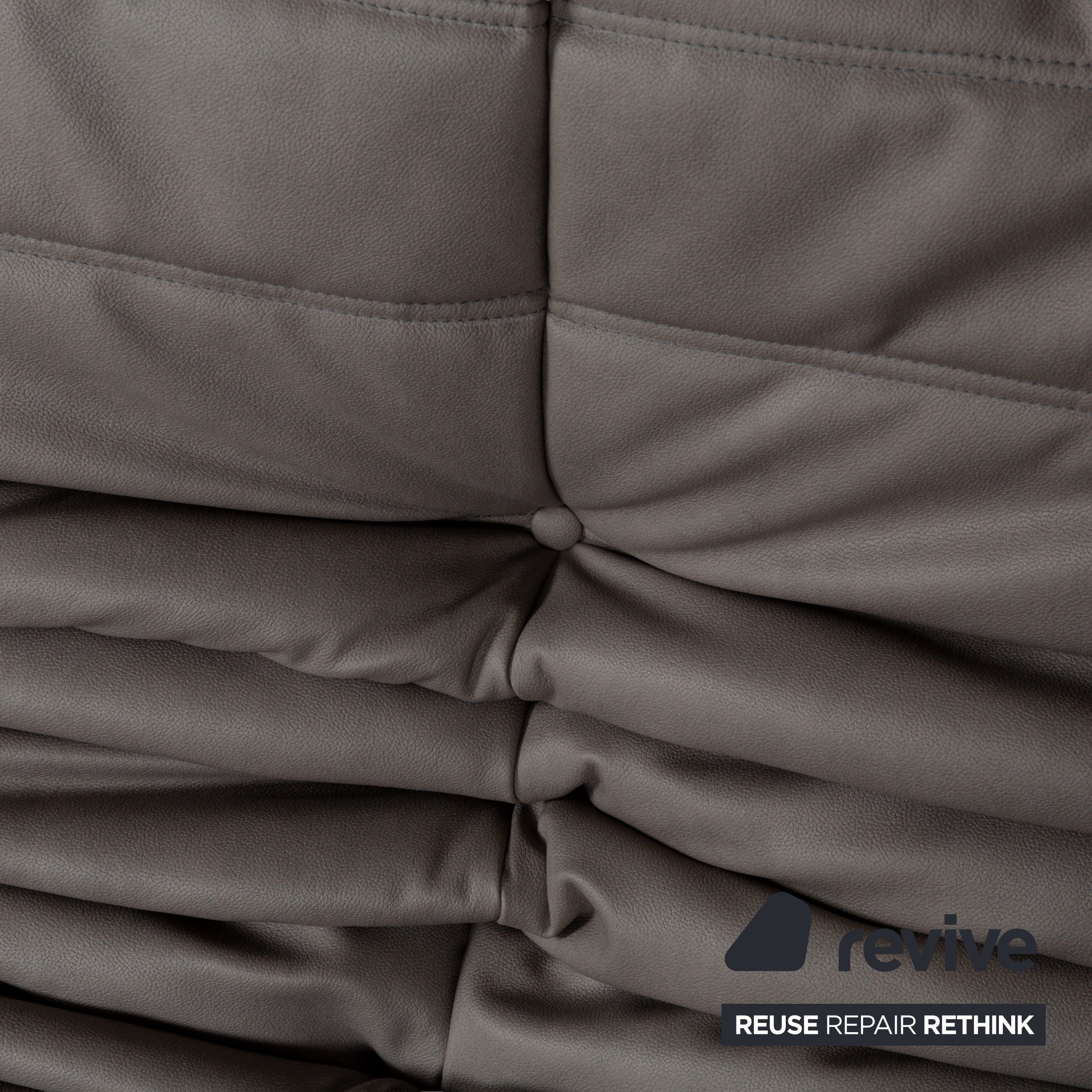 Ligne Roset Togo ensemble de canapé d'angle textile cuir vegan fauteuil trois places gris nouvelle housse