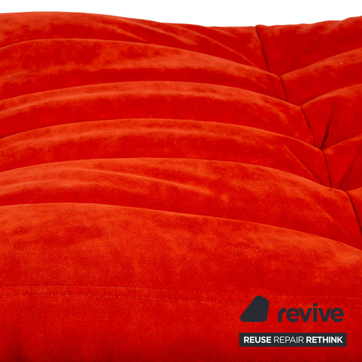 Ligne Roset Togo Stoff Hocker Rot
