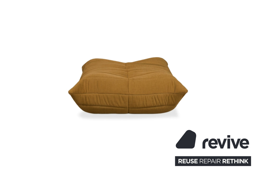 Ligne Roset Togo Stoff Hocker Senfgelb