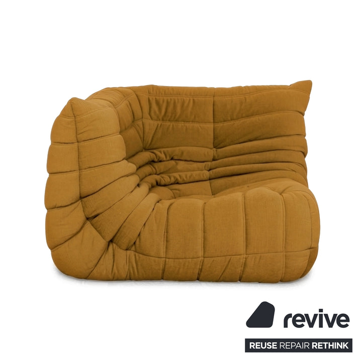 Ligne Roset Togo Stoff Sessel Ecke Gelb Neubezug MALOU 148