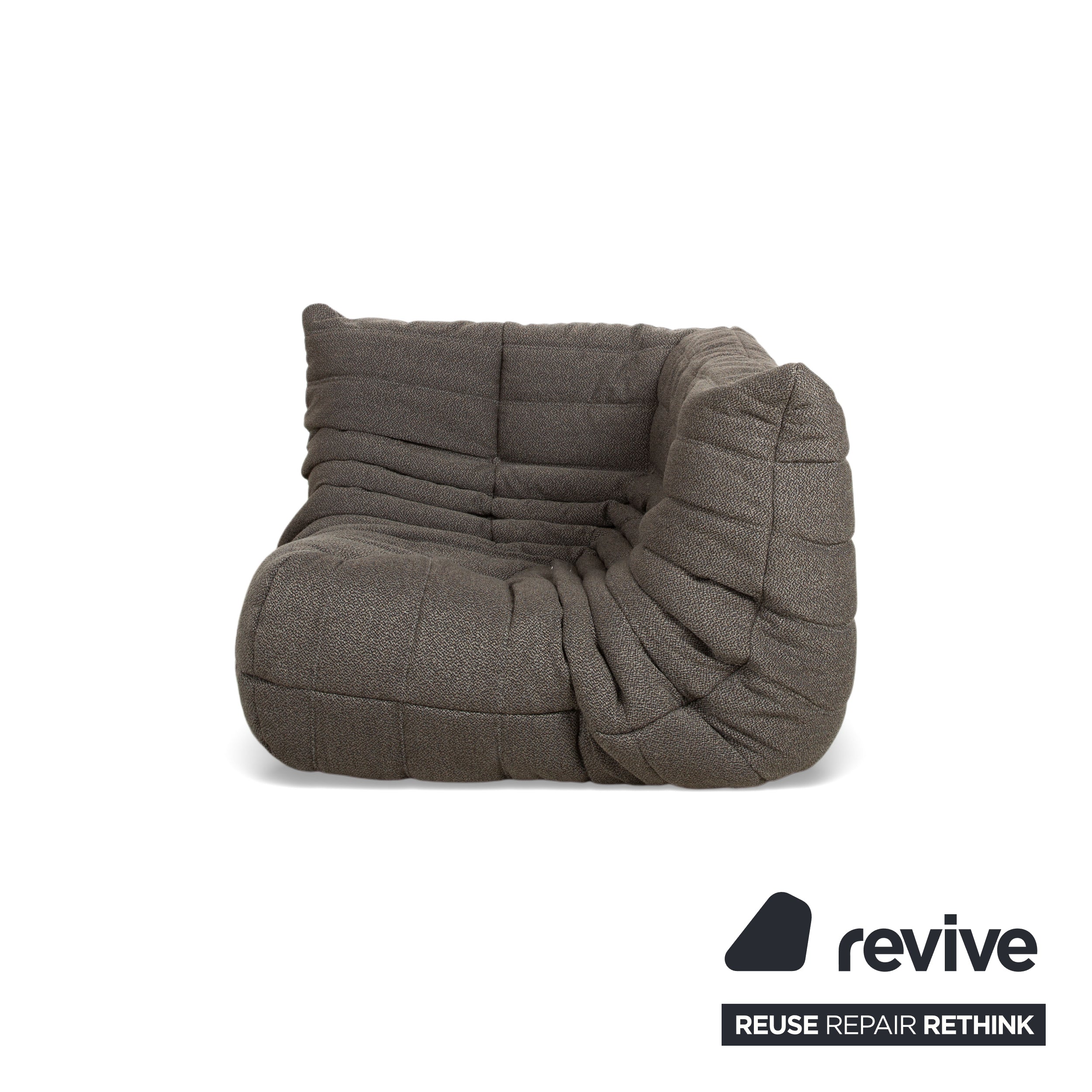 Ligne Roset Togo Fauteuil d'angle en tissu gris-marron, retapissé