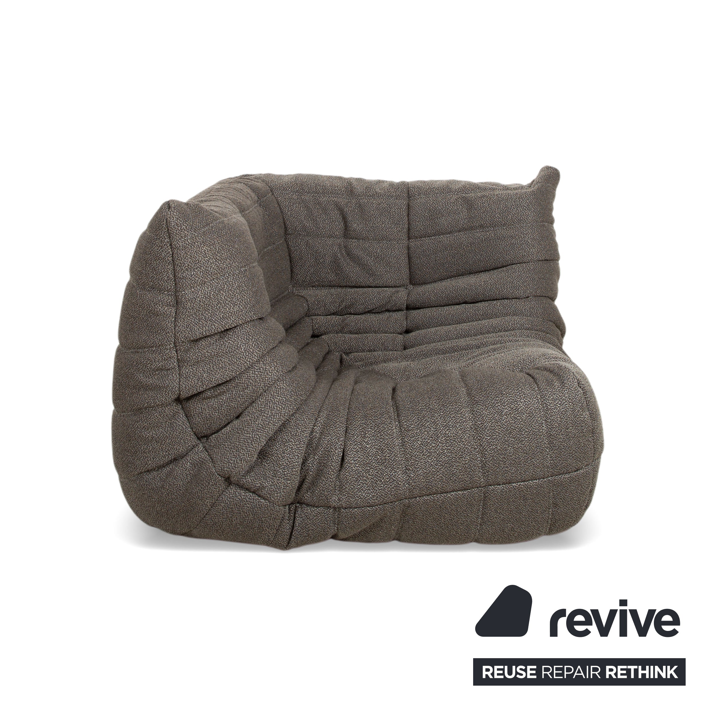 Ligne Roset Togo Fauteuil d'angle en tissu gris-marron, retapissé