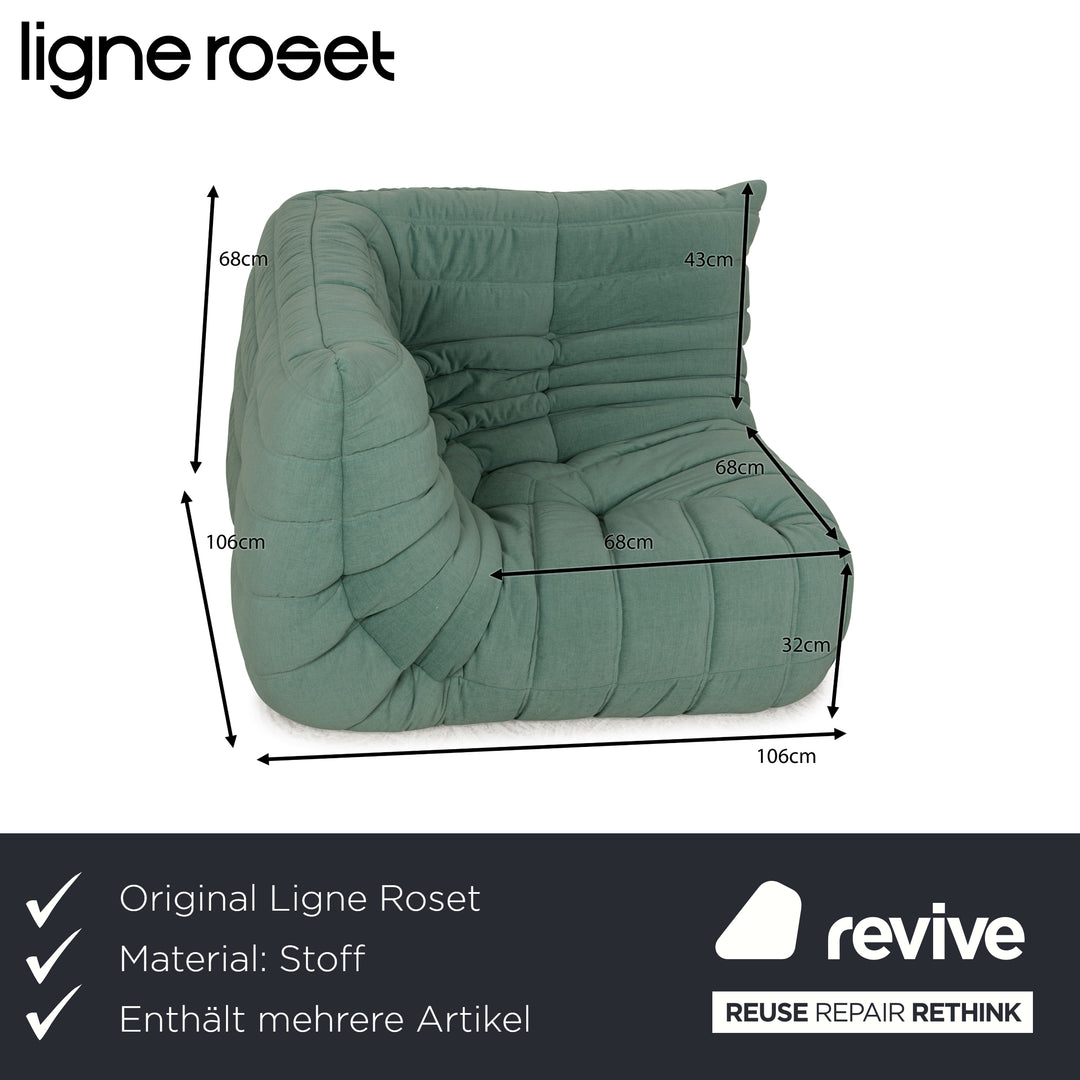 Ensemble canapé Togo en tissu Ligne Roset, fauteuil deux places rembourré vert