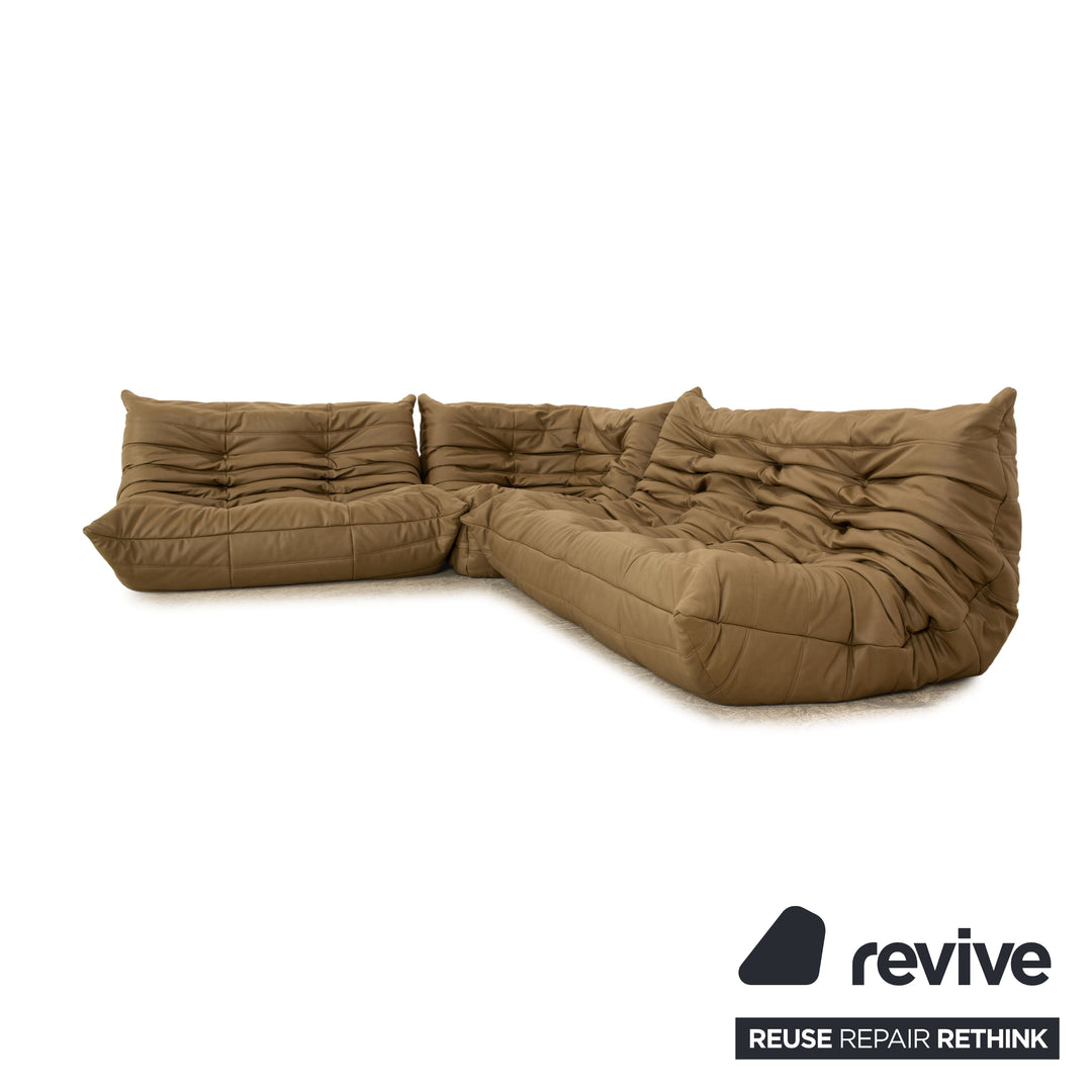 ligne roset Togo Ecksofa Stoff Sofa Garnitur Olivgrün Khaki Ecksofa Hocker Couch Neubezug