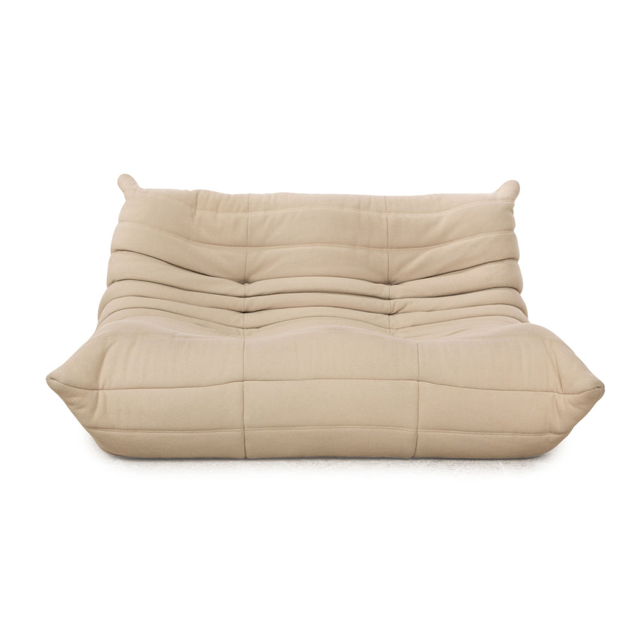 Canapé 2 places en tissu Togo ligne roset crème