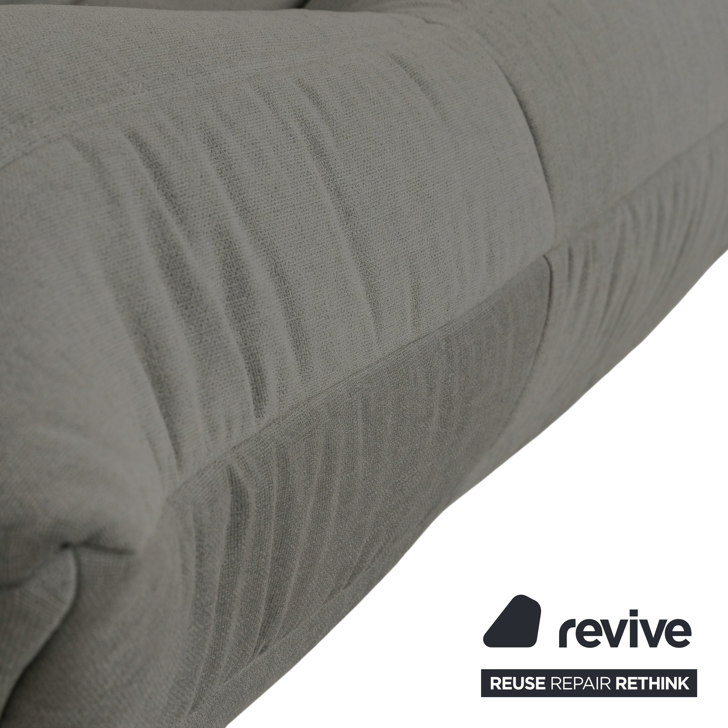 Ligne Roset Togo Zweisitzer Sofa Couch Stoff Grau Beige Neubezug