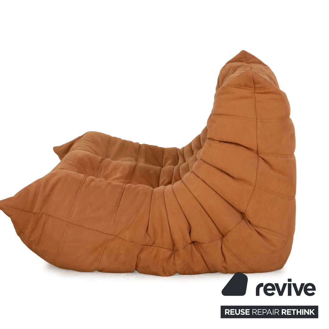 Ligne Roset Togo Stoff Zweisitzer Hellbraun Camel Sofa Couch