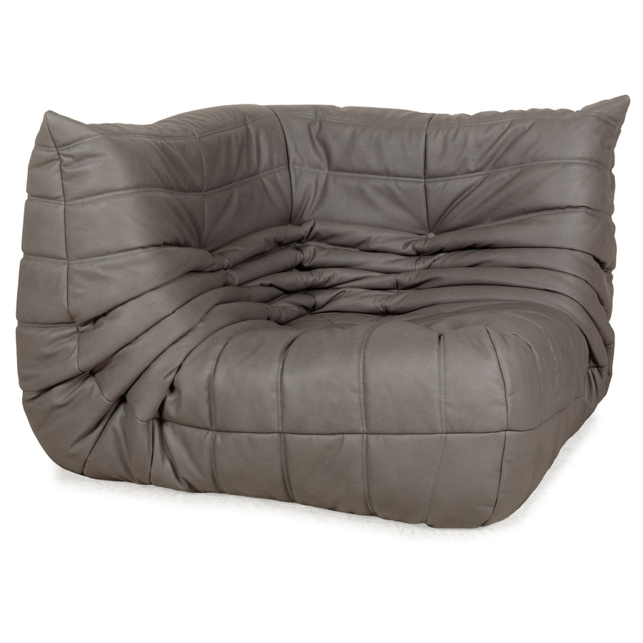Ligne Roset Togo Textilleder Vegan Sessel Grau Neubezug