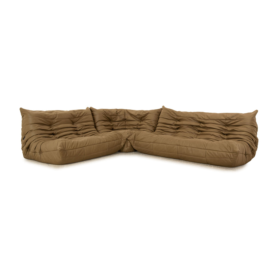 Ligne roset Canapé d'angle en tissu cuir vegan Togo vert olive kaki housse neuve