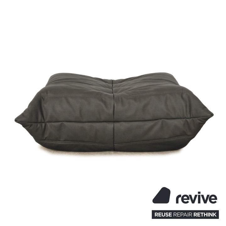 Ligne Roset Togo veganes Leder Stoff Hocker Anthrazit Neubezug GAVIN 117