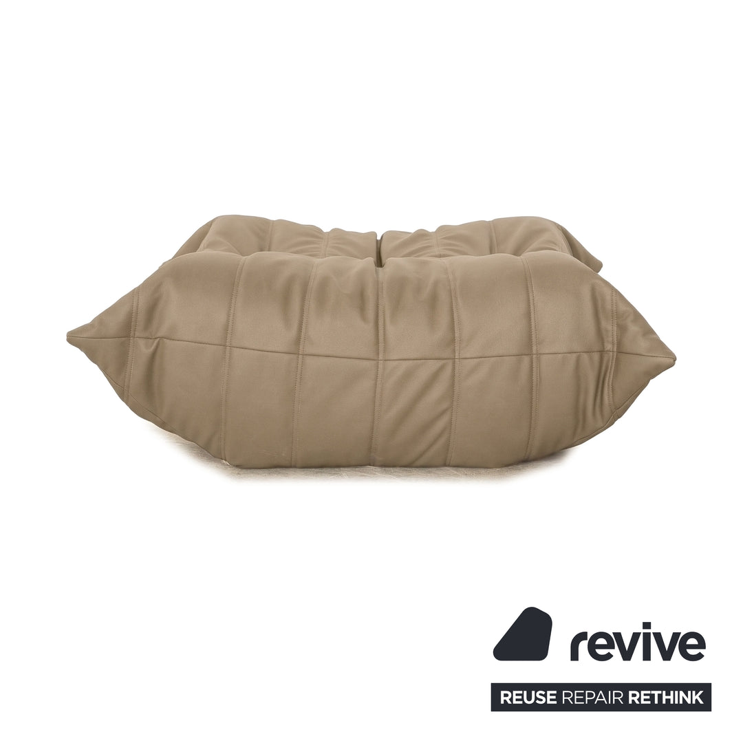 Ligne Roset Togo veganes Leder Stoff Hocker Beige Neubezug