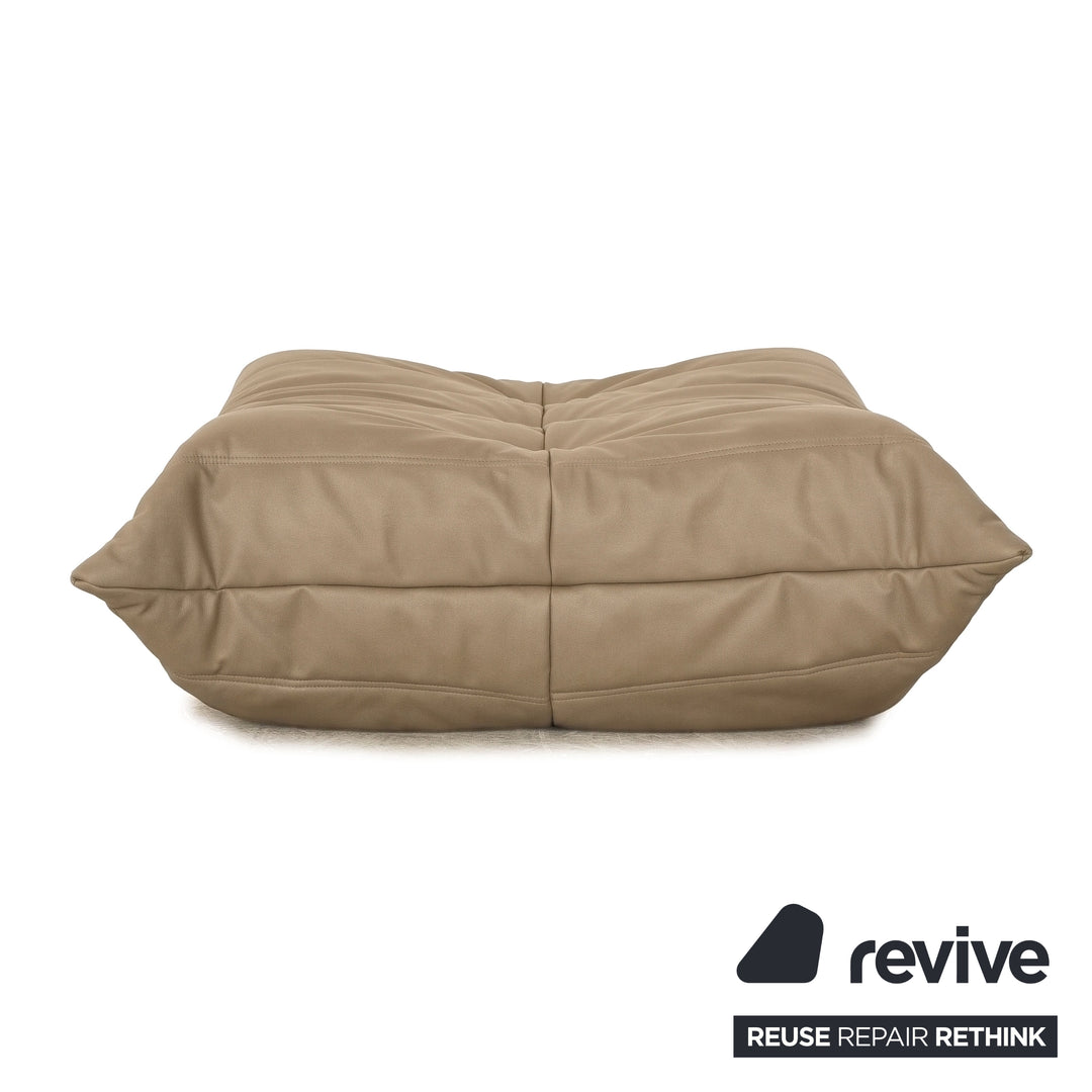 Ligne Roset Togo veganes Leder Stoff Hocker Beige Neubezug