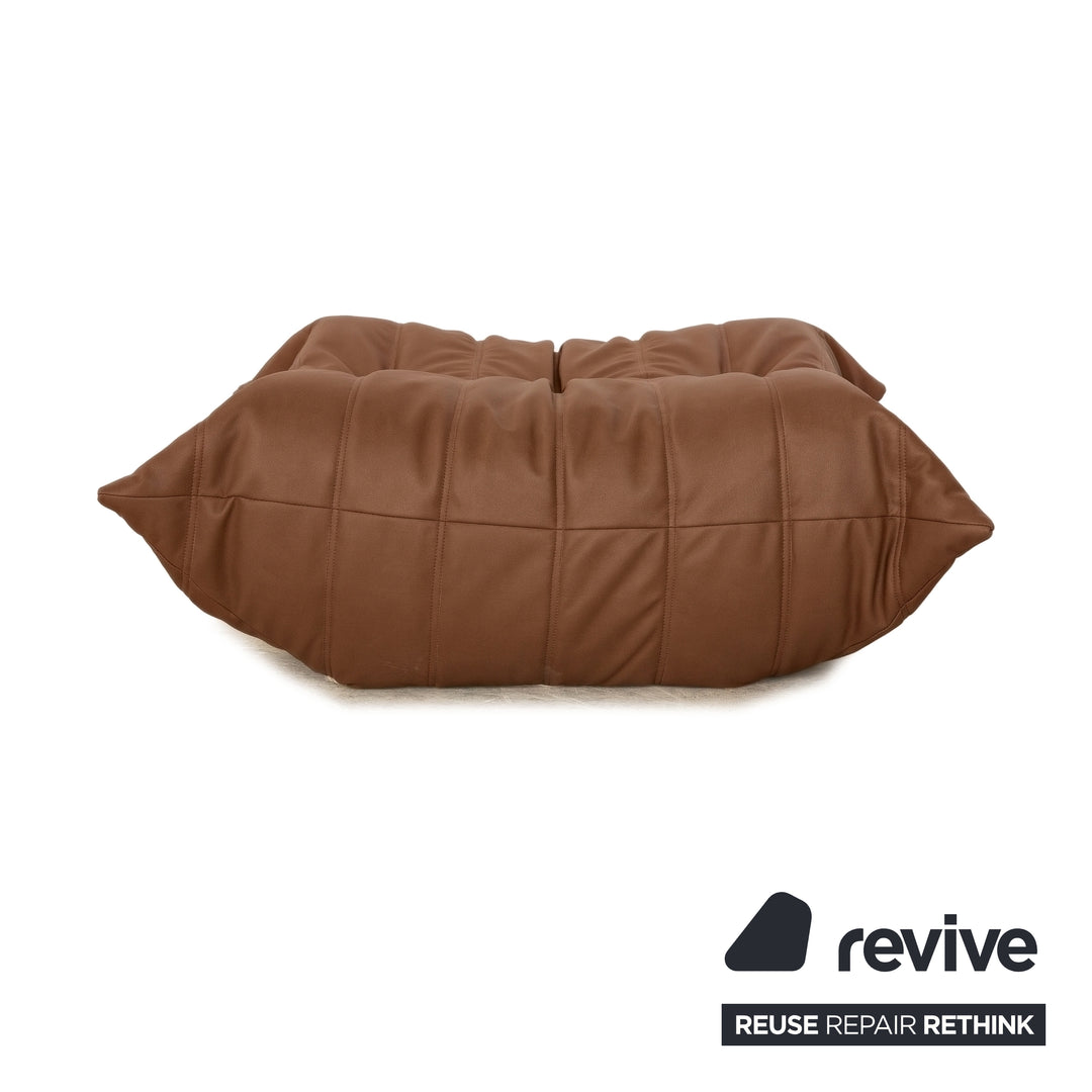 Ligne Roset Togo veganes Leder Stoff Hocker Cognac Neubezug