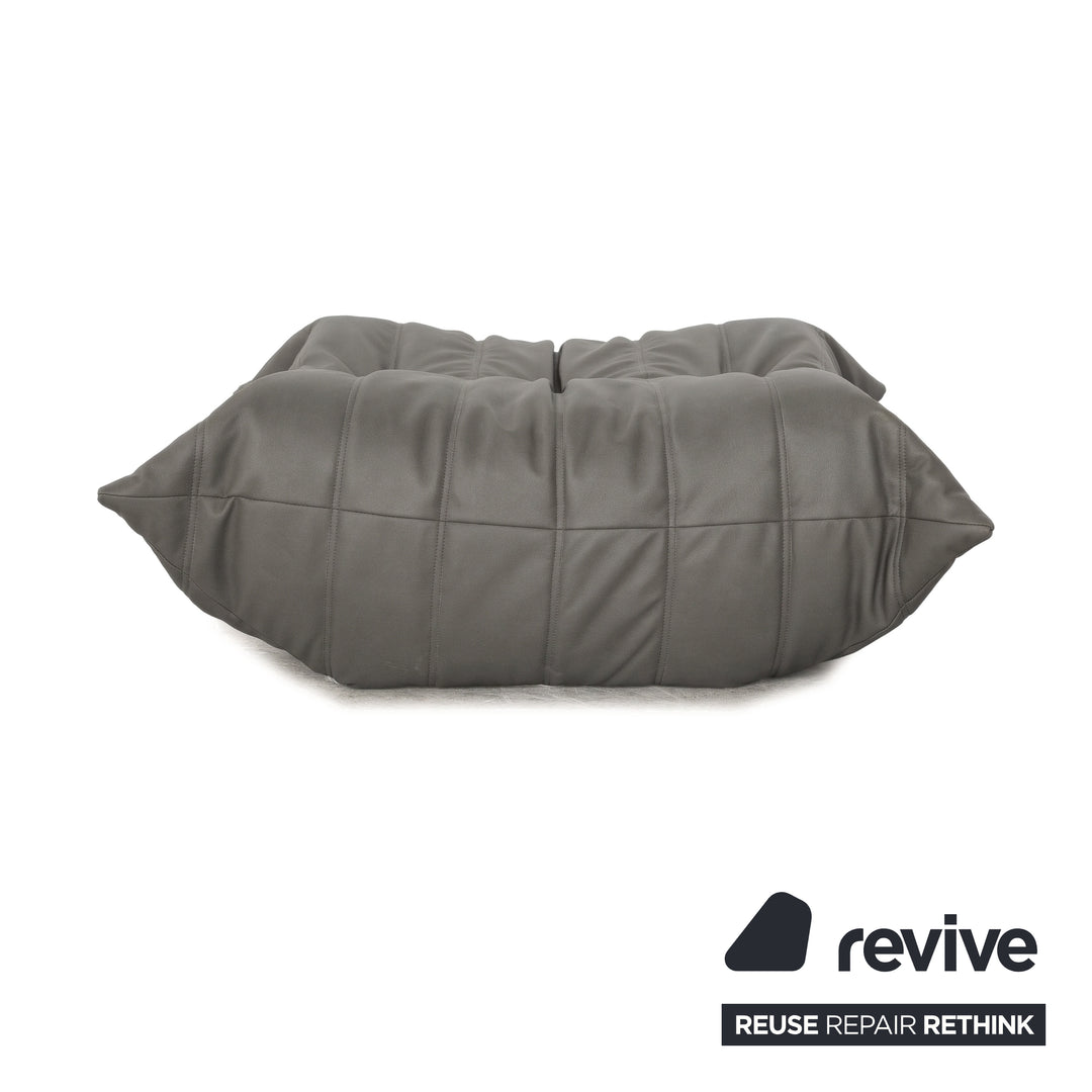 Ligne Roset Togo Veganes Leder Hocker Grau Neubezug