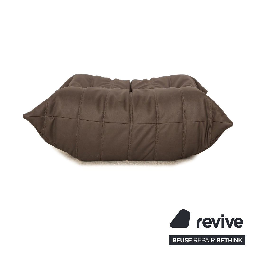 Ligne Roset Togo veganes Leder Stoff Hocker Mokka Neubezug