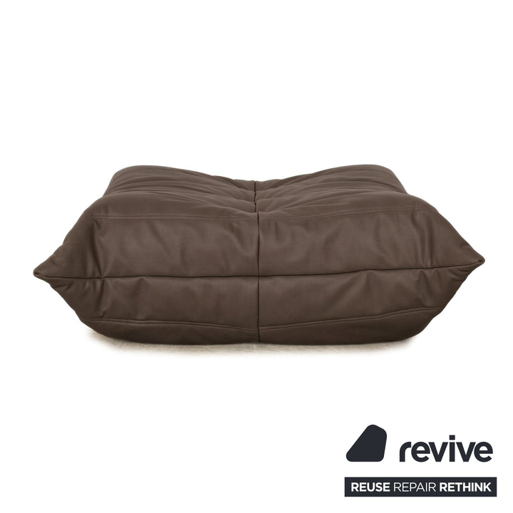Ligne Roset Togo veganes Leder Stoff Hocker Mokka Neubezug