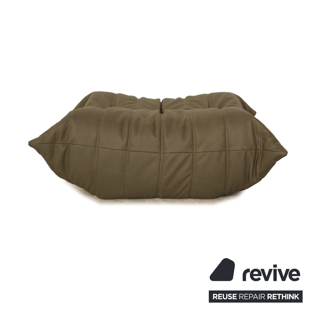 Ligne Roset Togo veganes Leder Stoff Hocker Oliv Grün Neubezug GAVIN 108