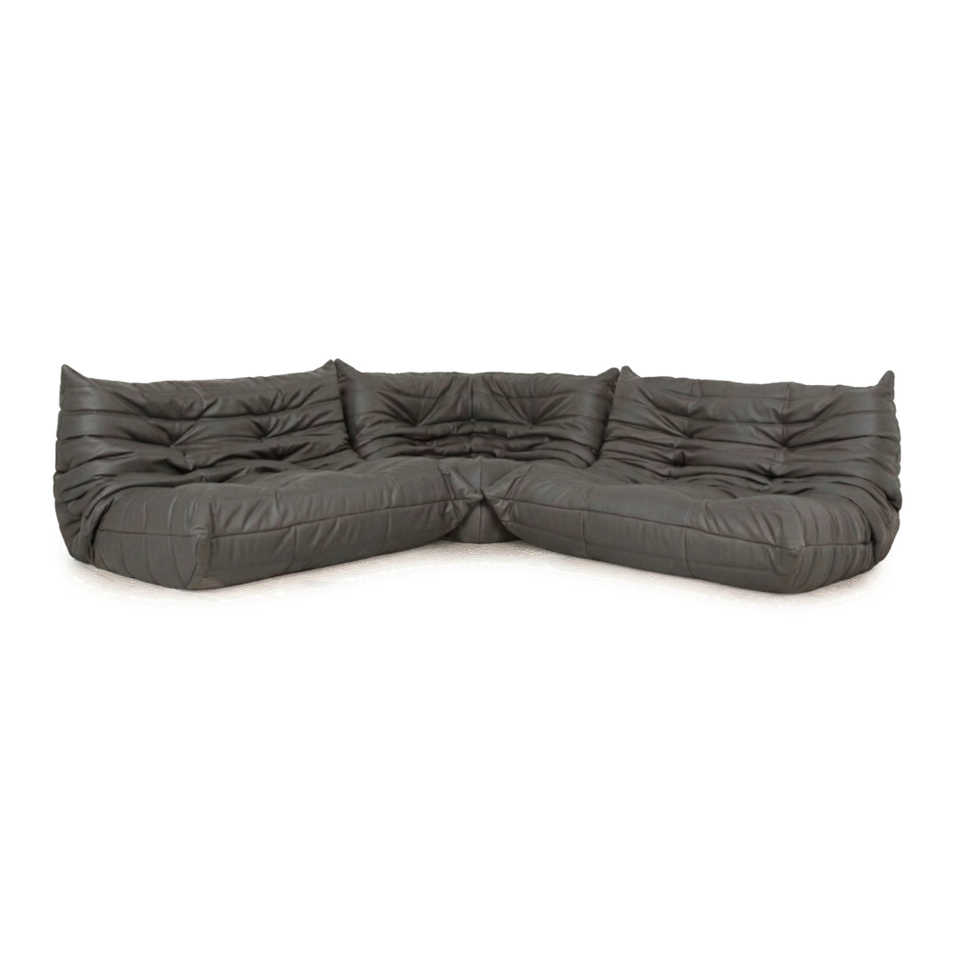 Ligne Roset Togo veganes Leder Stoff Sofa Garnitur Anthrazit 2x Zweisitzer und Eckteil Ecksofa Couch Neubezug GAVIN 117