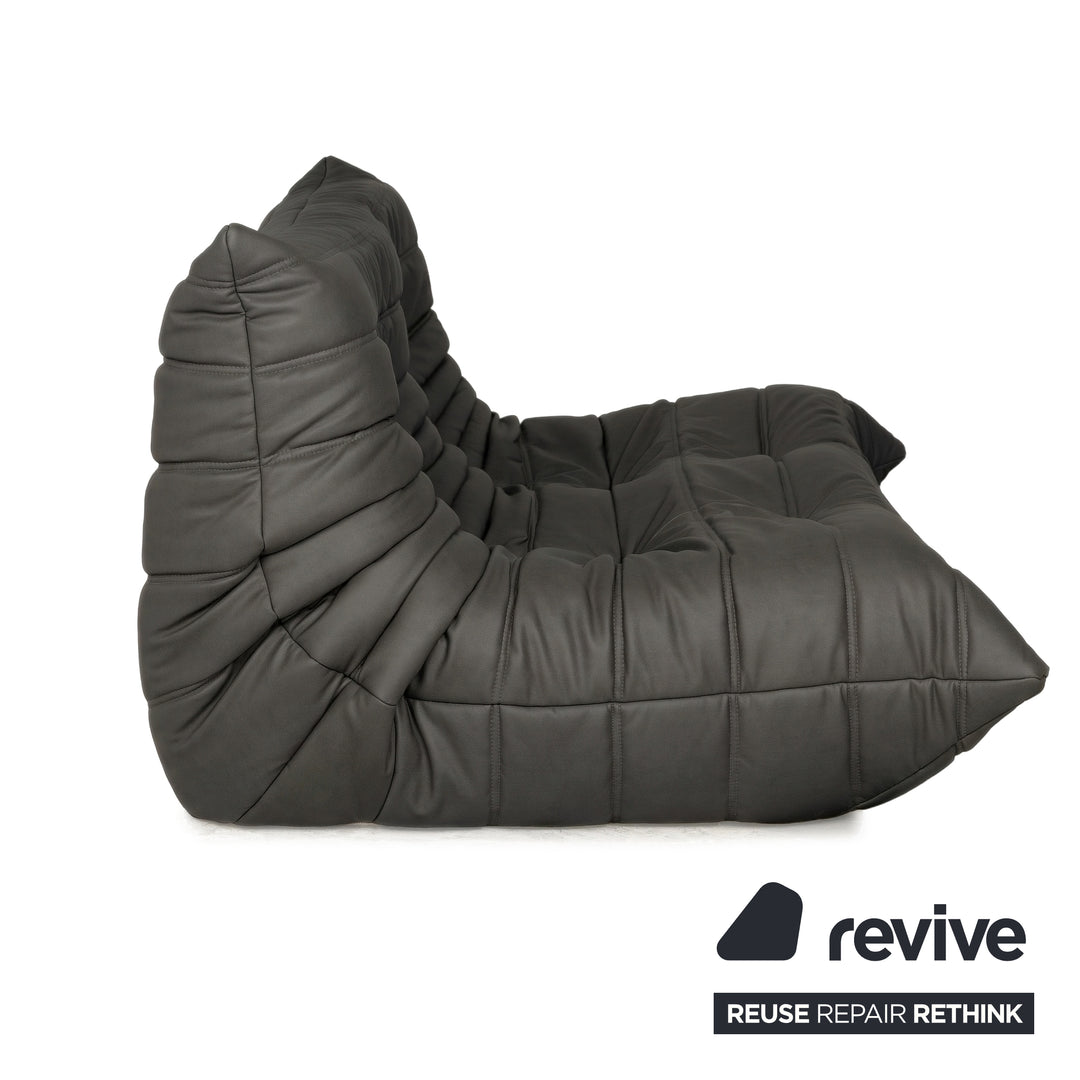 Ligne Roset Togo veganes Leder Stoff Sofa Garnitur Anthrazit 2x Zweisitzer und Eckteil Ecksofa Couch Neubezug GAVIN 117