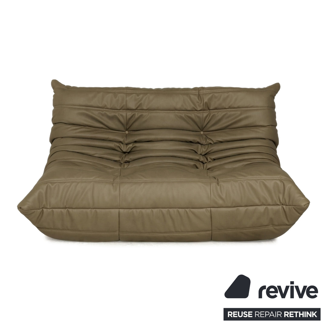 Ligne Roset Togo veganes Leder Stoff Sofa Garnitur Oliv Grün 2x Zweisitzer und Eckteil Ecksofa Couch Neubezug GAVIN 108