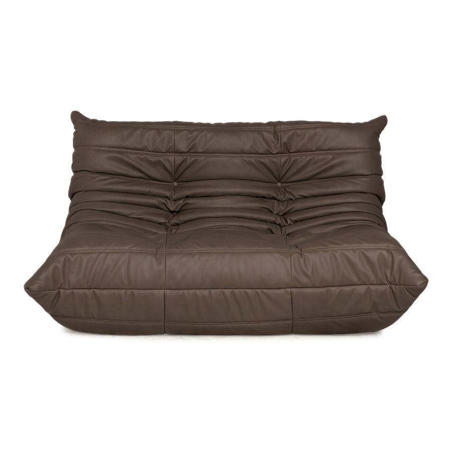 Ligne Roset Togo Veganes Leder Zweisitzer Mokka Sofa Couch Neubezug