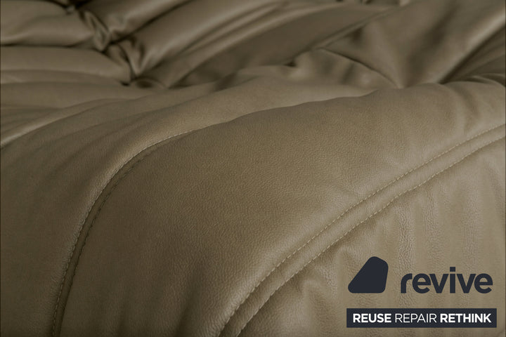 ligne roset Togo Veganes Leder Zweisitzer Olivgrau