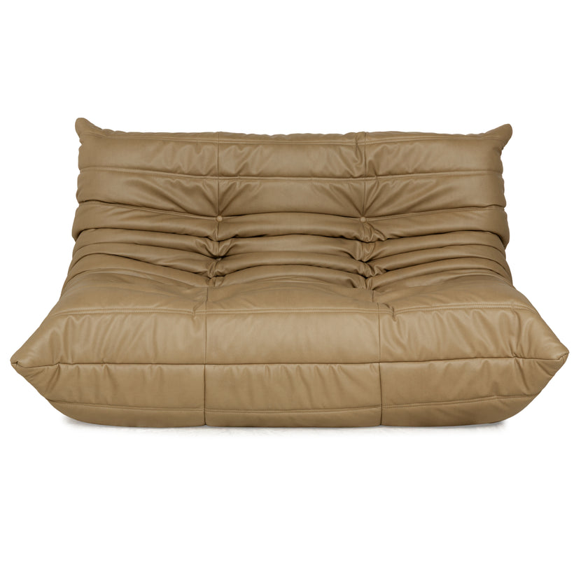 Canapé deux places Togo en cuir vegan vert olive kaki ligne roset, rembourrage