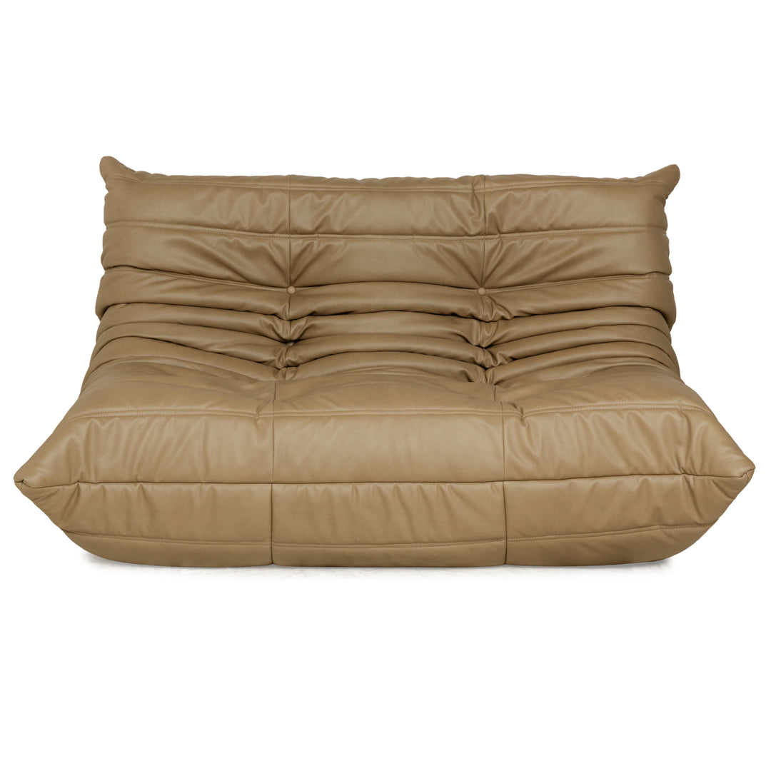 Canapé deux places Togo en cuir vegan vert olive kaki ligne roset, rembourrage