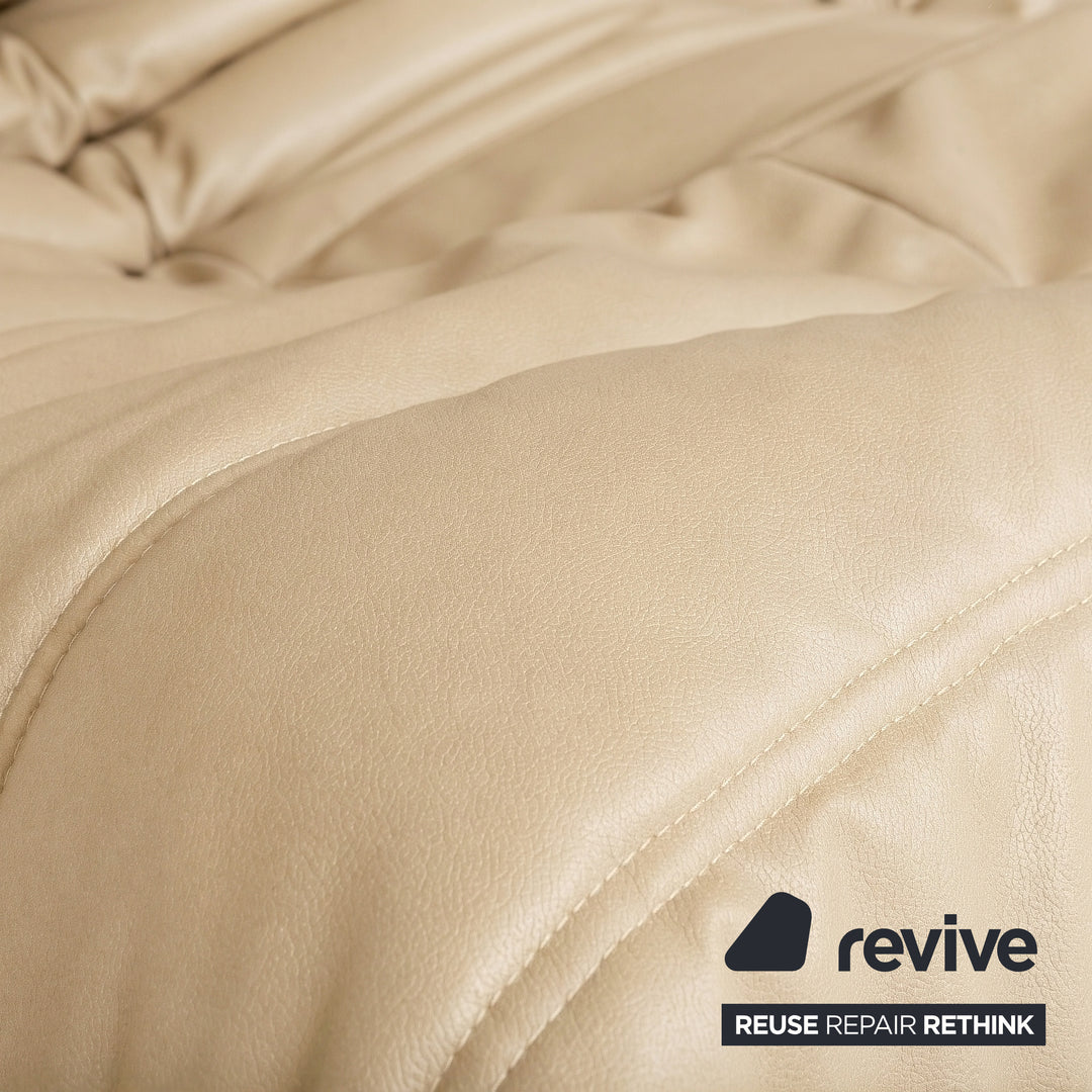 Ligne Roset Togo tweezitsbank bank veganistisch leer beige taupe opnieuw bekleed