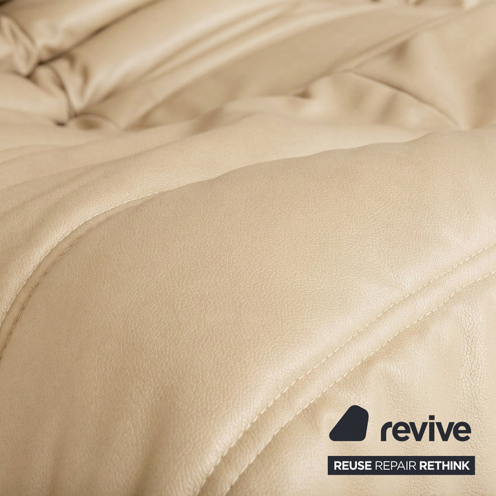 Ligne Roset Togo tweezitsbank bank veganistisch leer beige taupe opnieuw bekleed