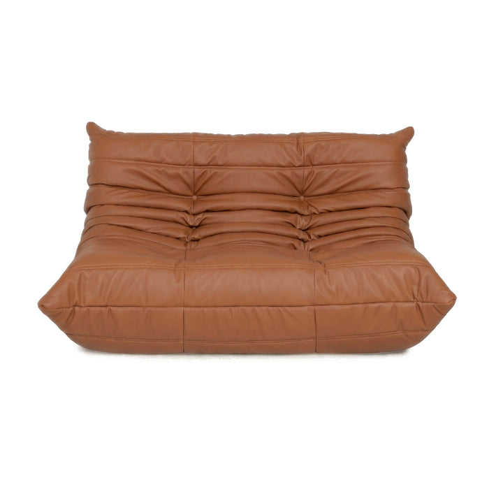 Ligne Roset Togo tweezitsbank bank veganistisch leer bruin cognac opnieuw gestoffeerd