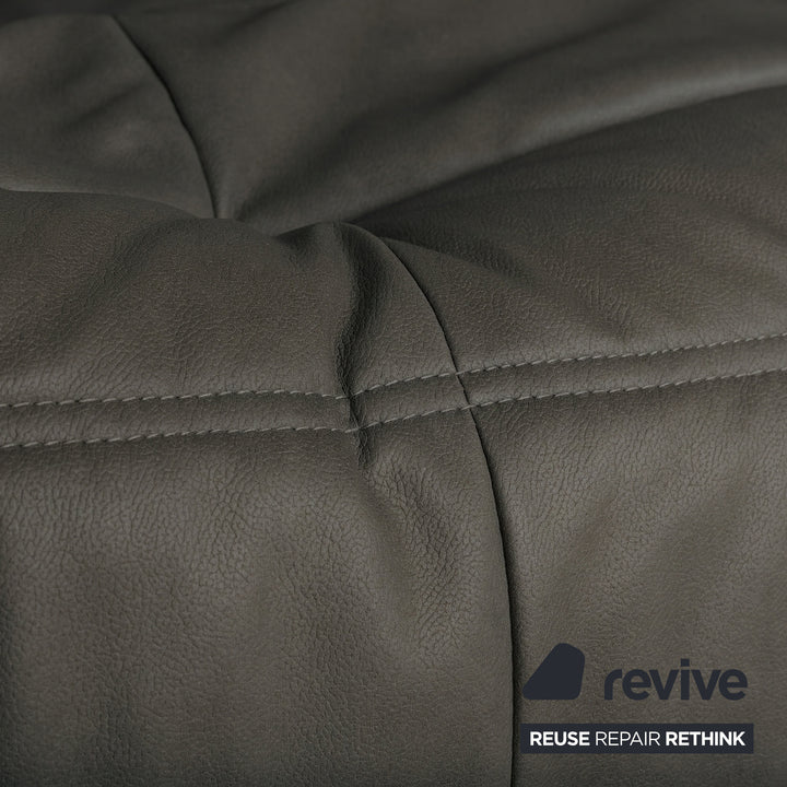 Ligne Roset Togo Zweisitzer Sofa Couch Veganes Leder Schwarz Anthrazit Neubezug