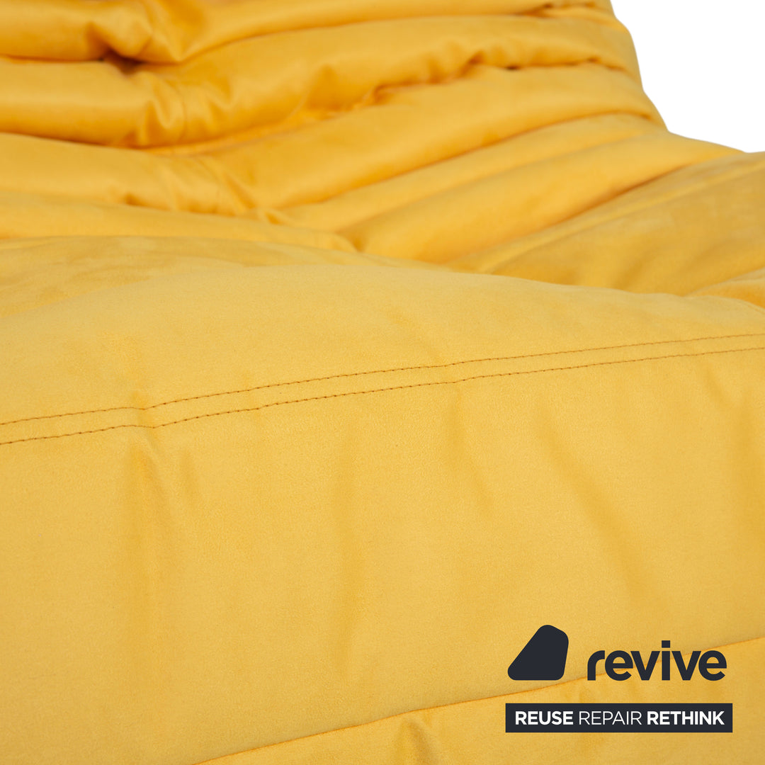 Ligne Roset Togo Zweisitzer Stoff Gelb Neubezug