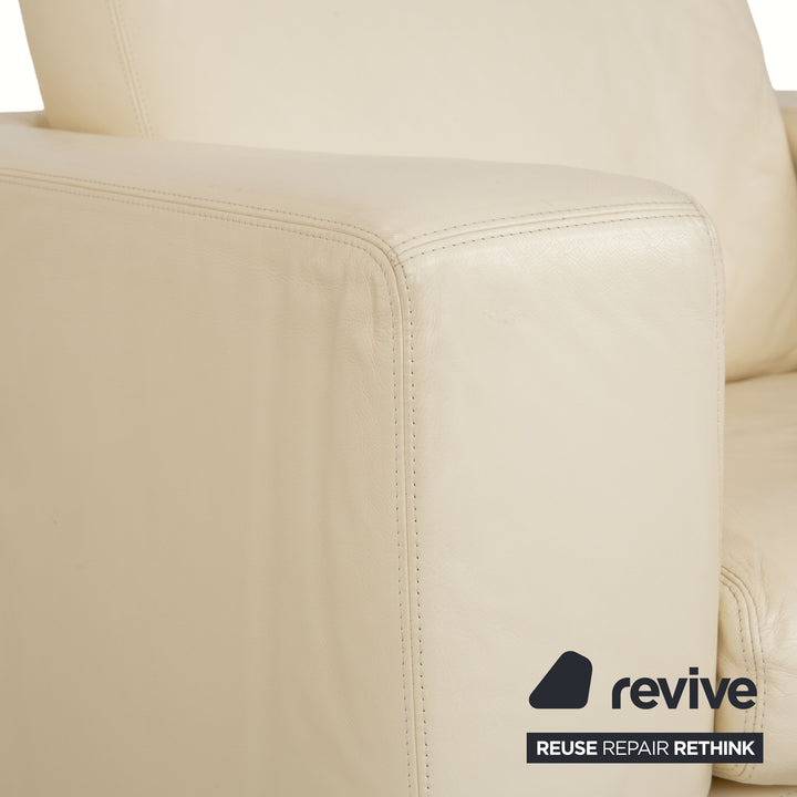 Fauteuil en cuir Machalke blanc crème