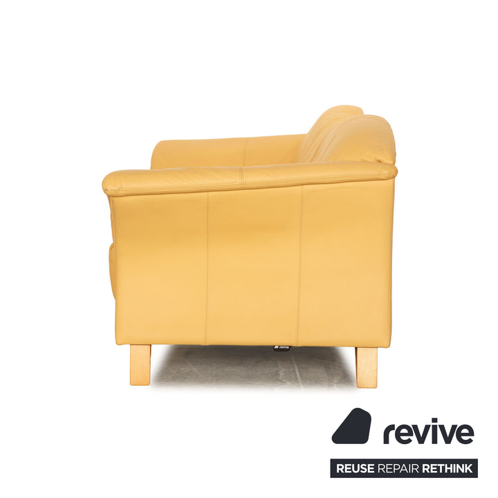 Canapé deux places en cuir Machalke beige crème