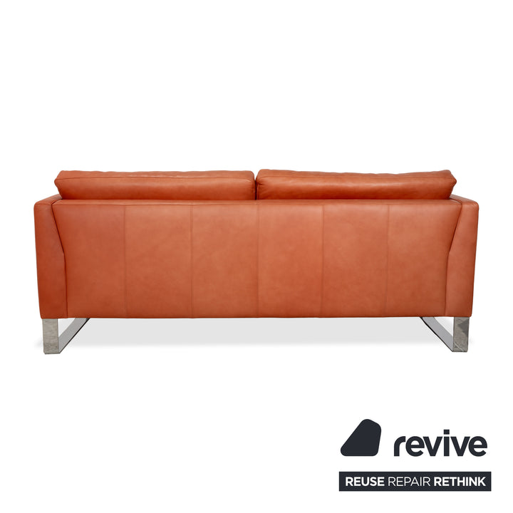 Canapé trois places en cuir rouge orangé Machalke System Plus