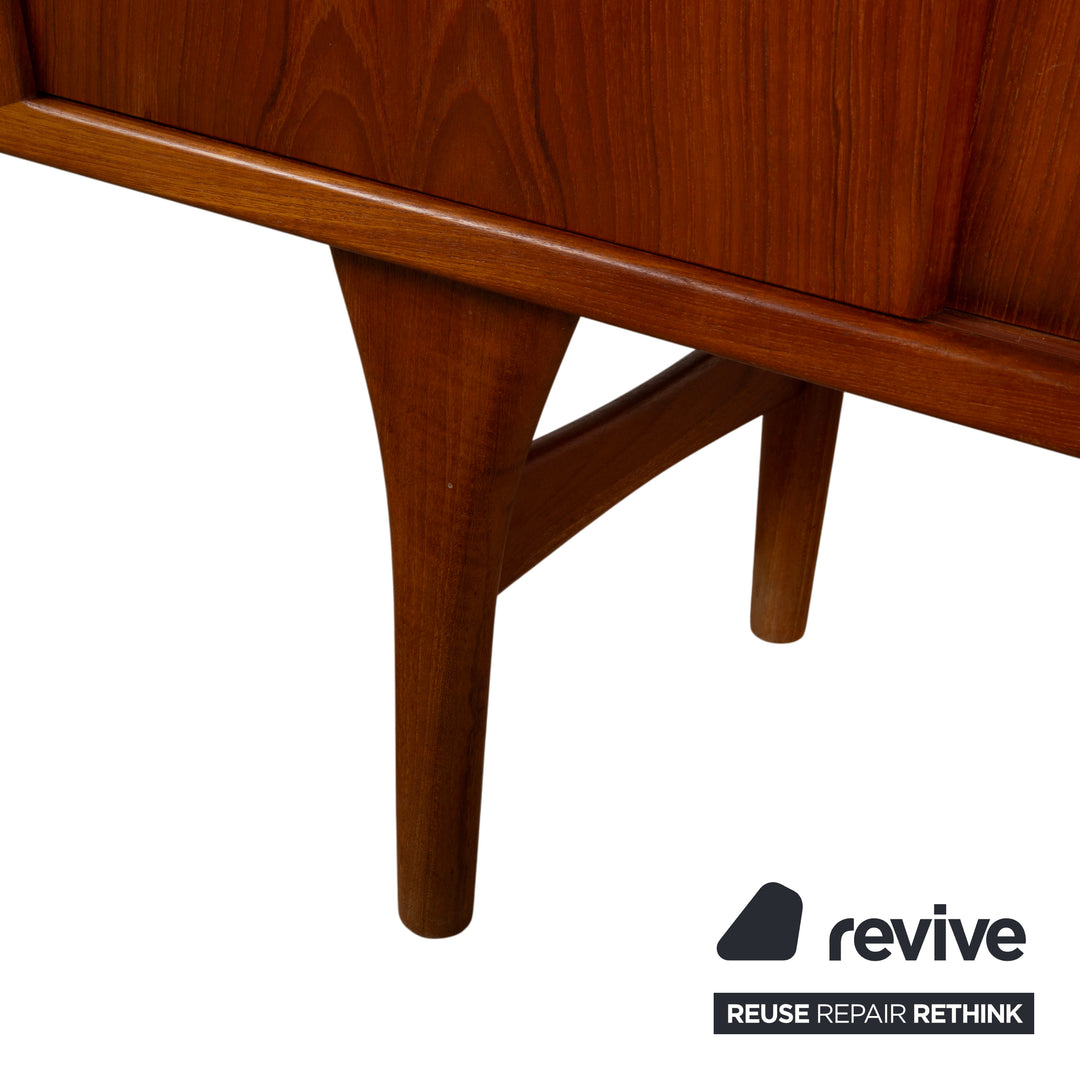 Buffet en bois brun vintage teck style années 50, Bruno Hansen, fabriqué au Danemark