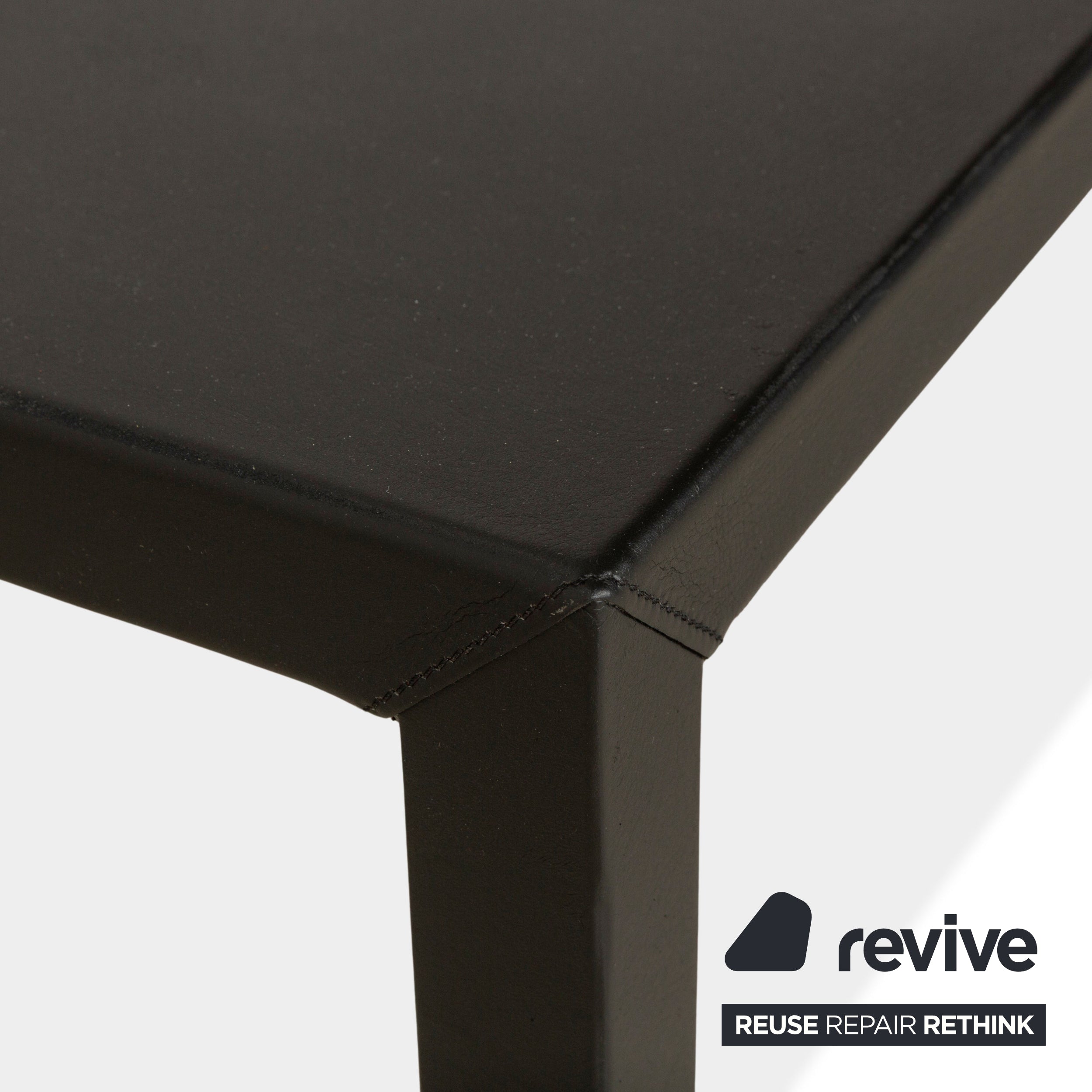 Minotti Florence Leder Couchtisch Schwarz