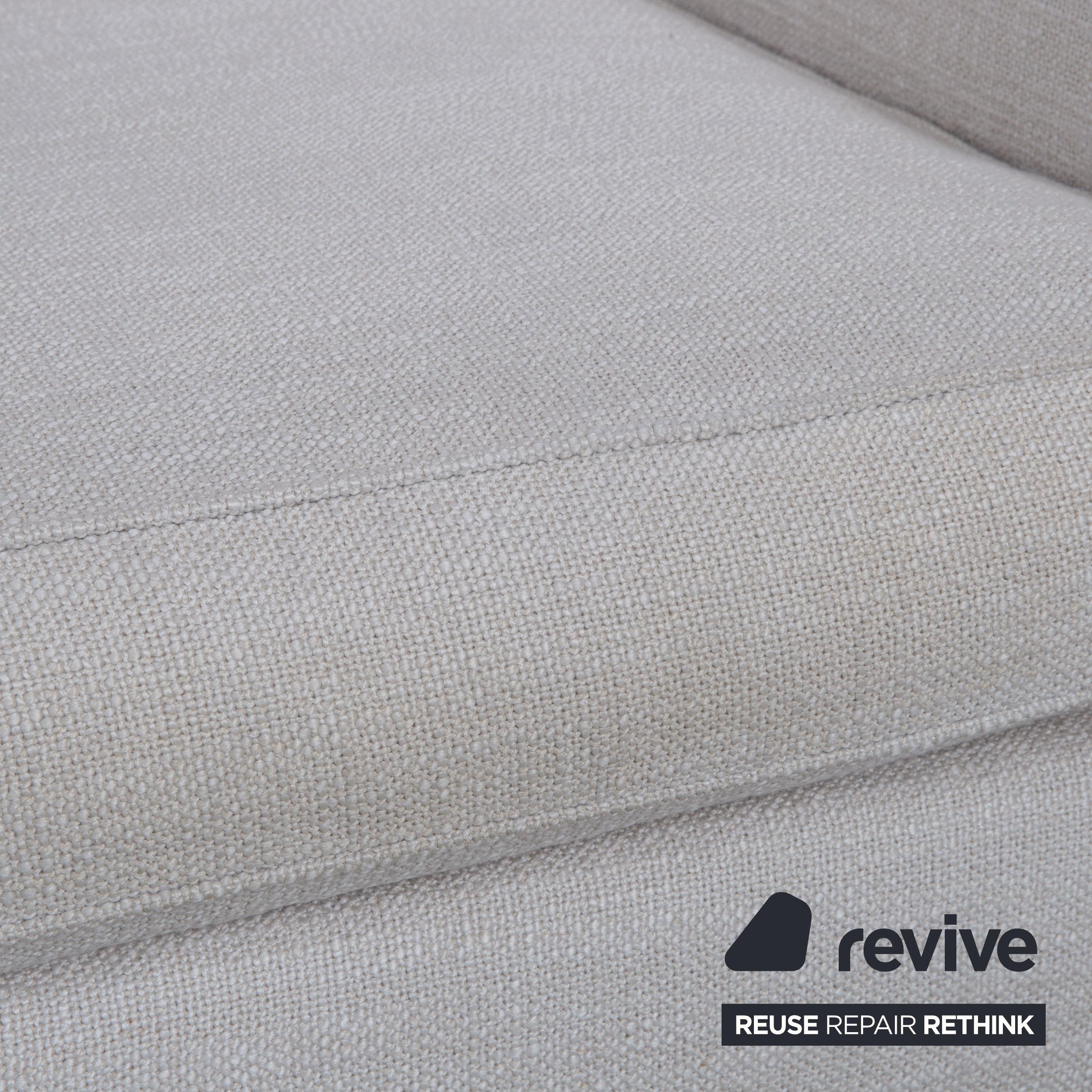 Minotti Williams Fabric Three-Seater Cream Beige Sofa Couch