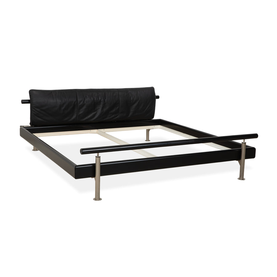 Möller Design Leather Wood Bed Black Silver 200x200