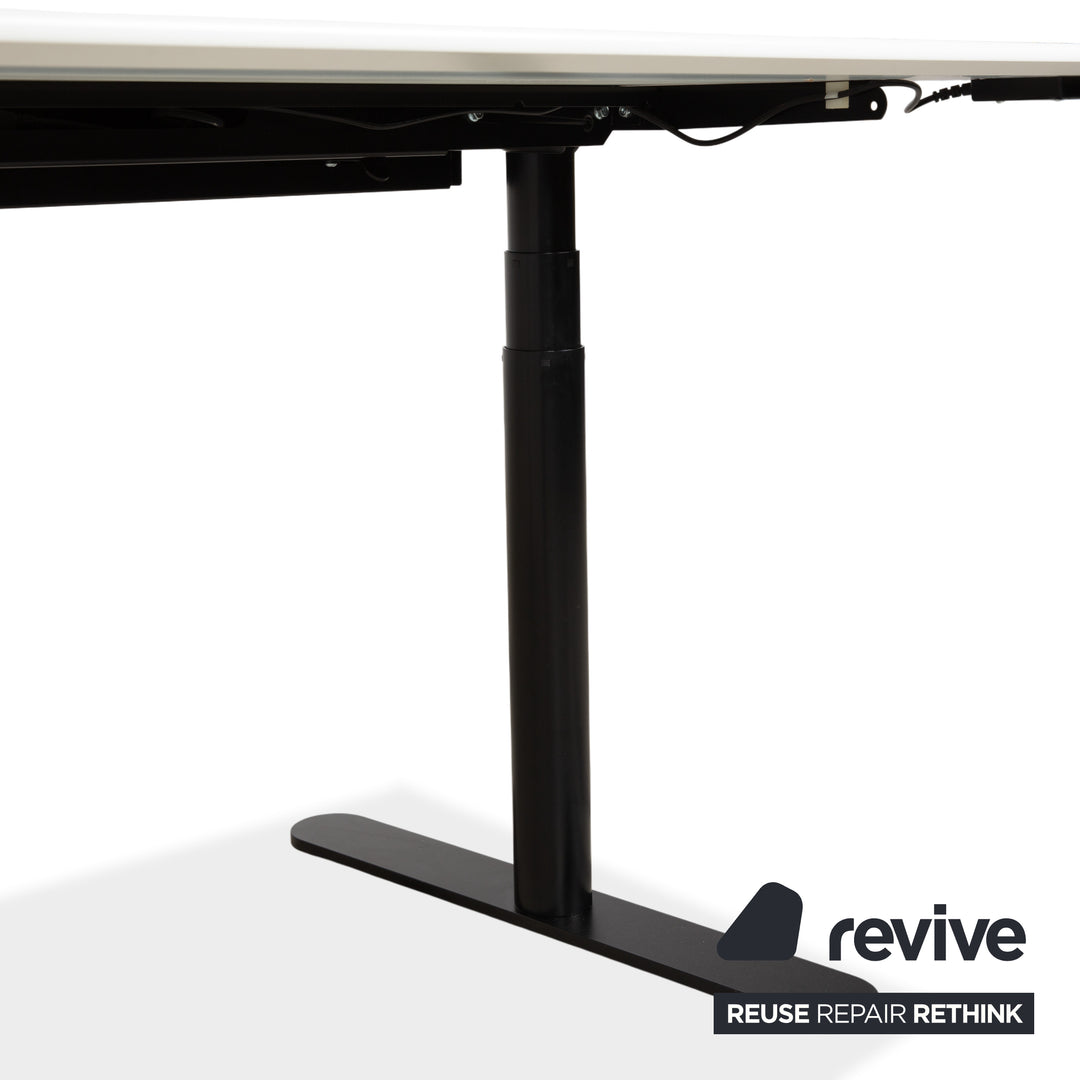 Montana HiLow Holz Schreibtisch Weiß elektrische Funktion