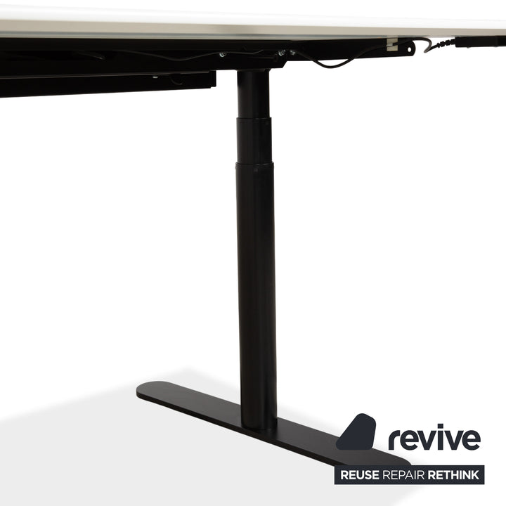 Montana HiLow Holz Schreibtisch Weiß elektrische Funktion